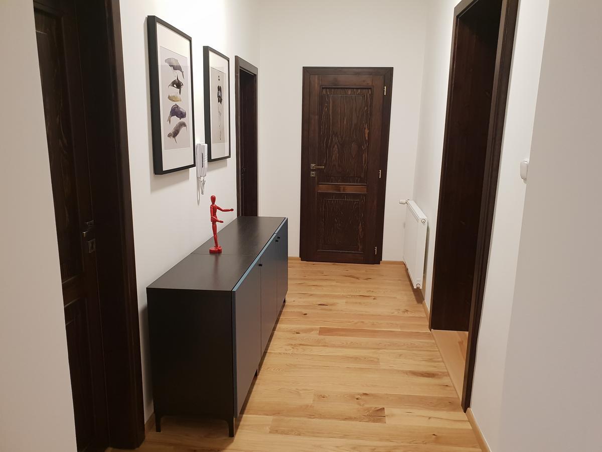 The Gusto Apartman Хомутов Экстерьер фото